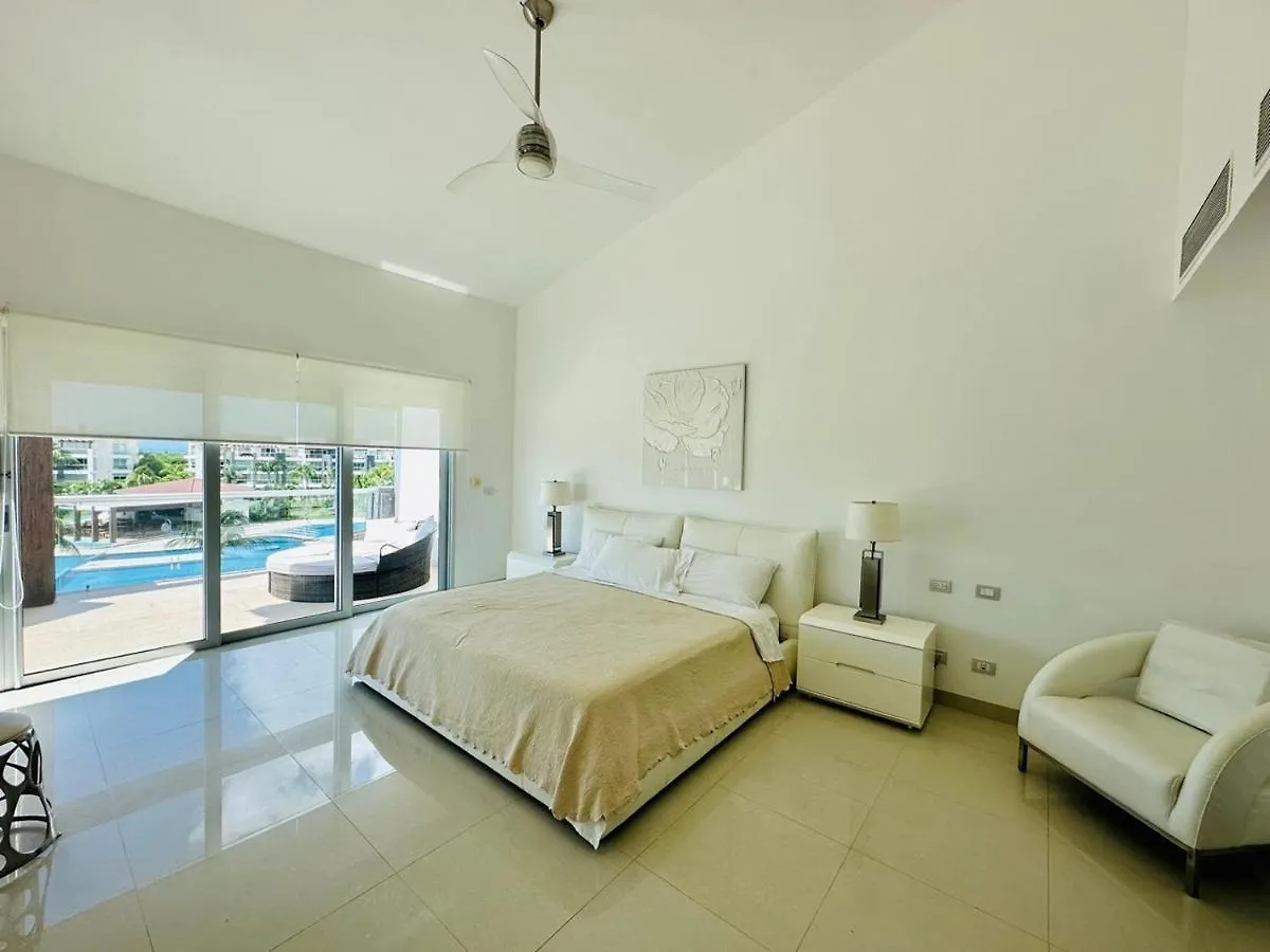 Apartment Luxury Beachfront Resort At Mareazul Playa del Carmen