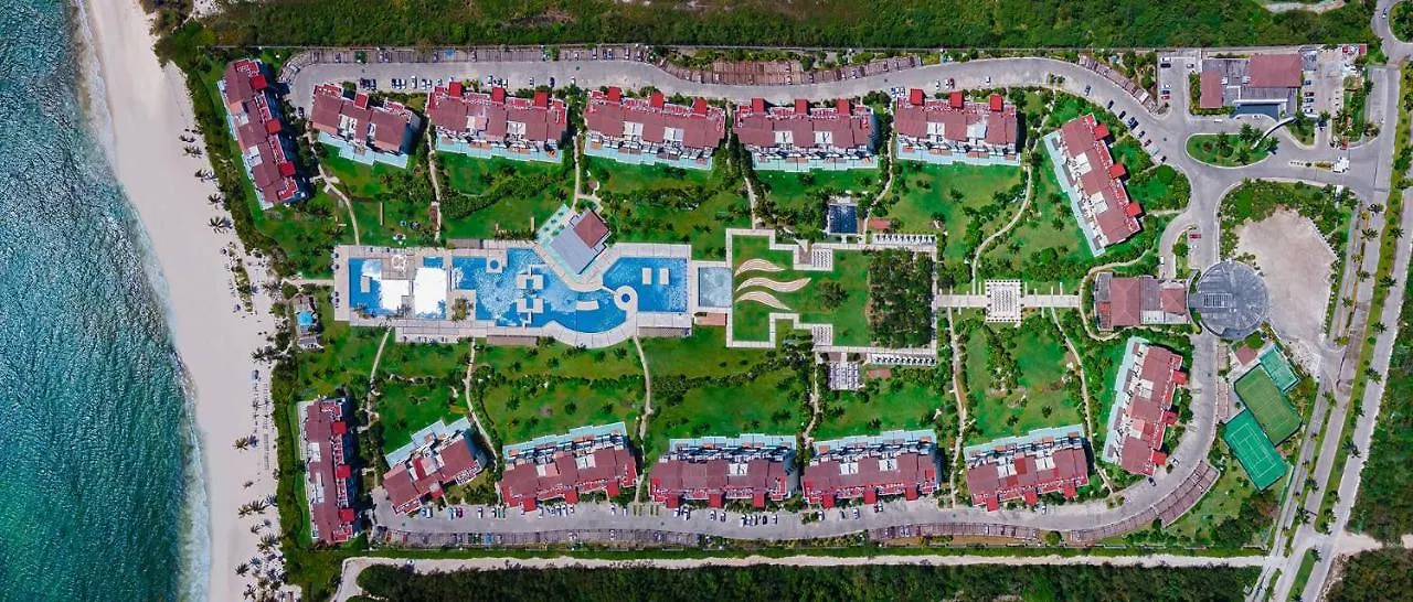Luxury Beachfront Resort At Mareazul Playa del Carmen 0*,  Mexico