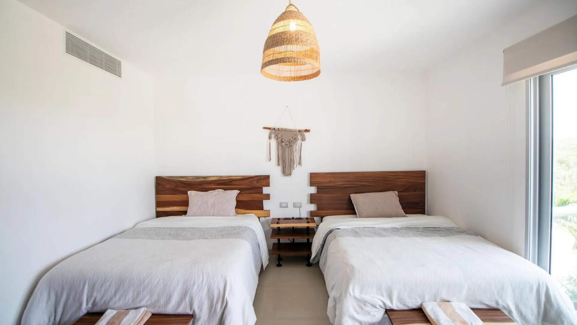 Luxury Beachfront Resort At Mareazul Playa del Carmen Apartment